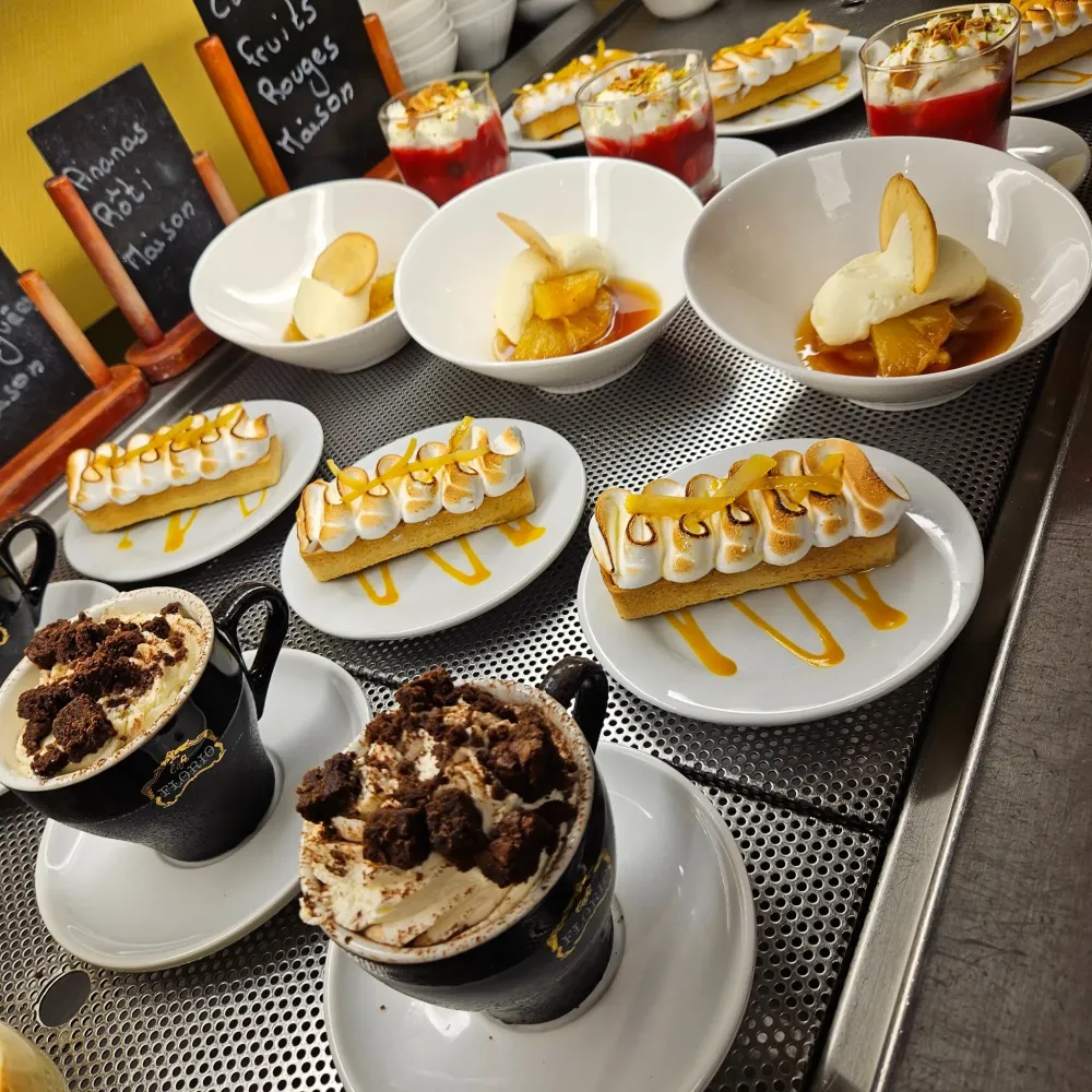 assortiment de desserts